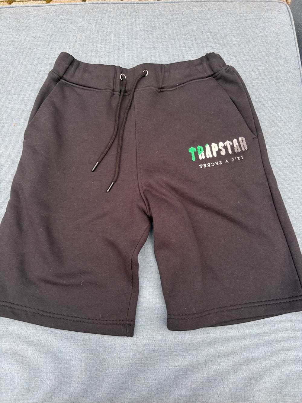 Trapstar Black Men's Athletic Logo Sweat Shorts